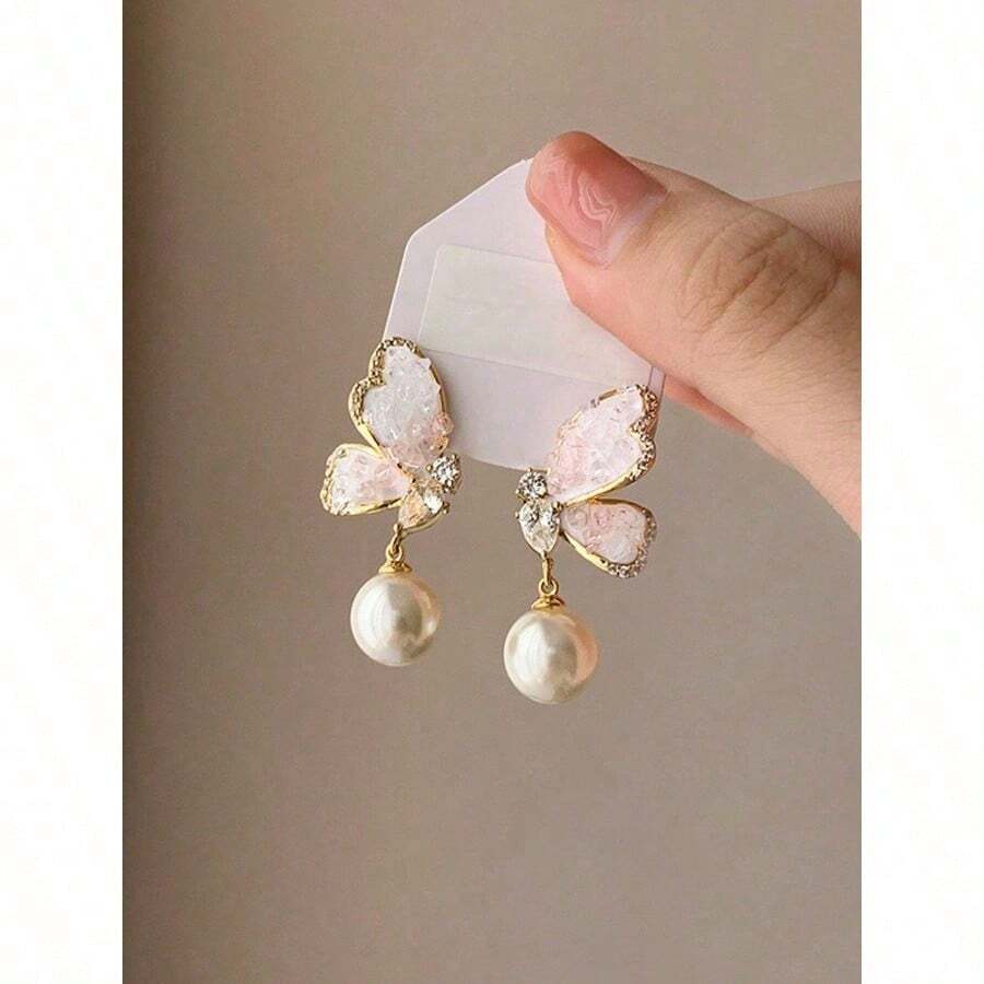 Korean Elegant Pearl Flower Vintage Stud Earrings, Niche Personalized Versatile Jewelry Accessories - 蝴蝶型 - 查看 1