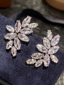 1 Paar wunderschöne Ohrstecker mit kubischem Zirkonia für Mädchen, ideal für tägliche Dekoration, Partyschmuck, Weihnachtsgeschenk