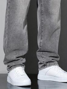 Jeans di jeans semplici con tasche per ragazzi pre-adolescenti, adatti per uso quotidiano