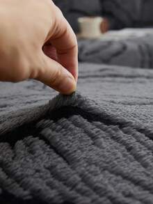 1pc Soft Plush Fabric Pet Proof Sofa Seat Cover, Floral Embossed Design, Deep Gray Large Leaf Pattern, Multi-Color, Thick Embossed Plush Sofa Cushion Cover Suitable For Autumn/Winter, Fits Sofa Backs And 1/2/3/4/L Chaise Lounge