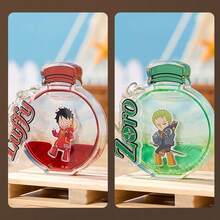 Miniso Hộp đựng chìa khóa tàu cướp biển One Piece nổi dầu. Làm bằng Acrylic, thiết kế nhân vật sống động như thật, siêu bắt mắt khi trang trí ba lô. Giao hàng ngẫu nhiên 1 chiếc. - Nhiều màu - Xem 3