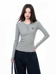 American Sexy V-Neck Long Sleeve Knit T-Shirt For Women, Slim Fit, Flattering Shoulder, Ribbed Knit Pullover Top, Spring/Autumn - Grey - View 4
