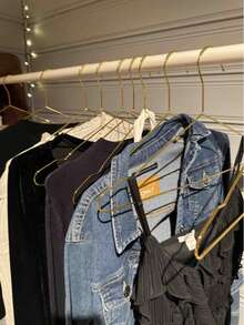 120Pcs The Golden Clothes Hanger Is An Anti-Slip And Space-Saving Clothes Storage Rack, Suitable For Pants, Jeans, And Scarves. It Is A Multifunctional Clothes Hanger And A Wardrobe Organizing Storage Rack, Which Can Be Used For Festival Decorations, Room Decorations, Home Decorations