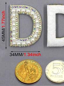 26件套A-Z字母套装，3D珍珠白底水钻自粘字母水钻贴片。服装装饰徽章DIY时尚名字，理想的礼物之选。 - 五彩色 - 查看 5