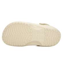 Crocs男鞋女鞋2026新款經典洞洞鞋戶外休閒時尚沙灘鞋外穿包頭一腳蹬涼鞋拖鞋10001-2Y2 - 卡其色 - 查看 10