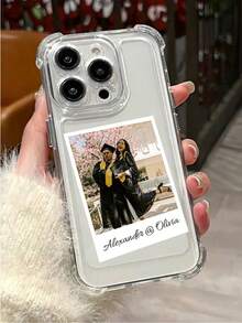 1个可定制手机壳，印有情侣拥抱照片，浪漫粉色图案设计，高清UV印刷/深紫色四角防摔镜头保护壳，满足客户个性化需求！兼容苹果17Air/17promax/11/12/13/14/15/16/PROMAX、A13/A14/A15/A53/A55/A54/A55/S23/S23ultra/S24ultra/S24/三星Galaxy等机型，可作为情侣礼物、日常使用或家庭礼物。 - 無色 - 查看 2