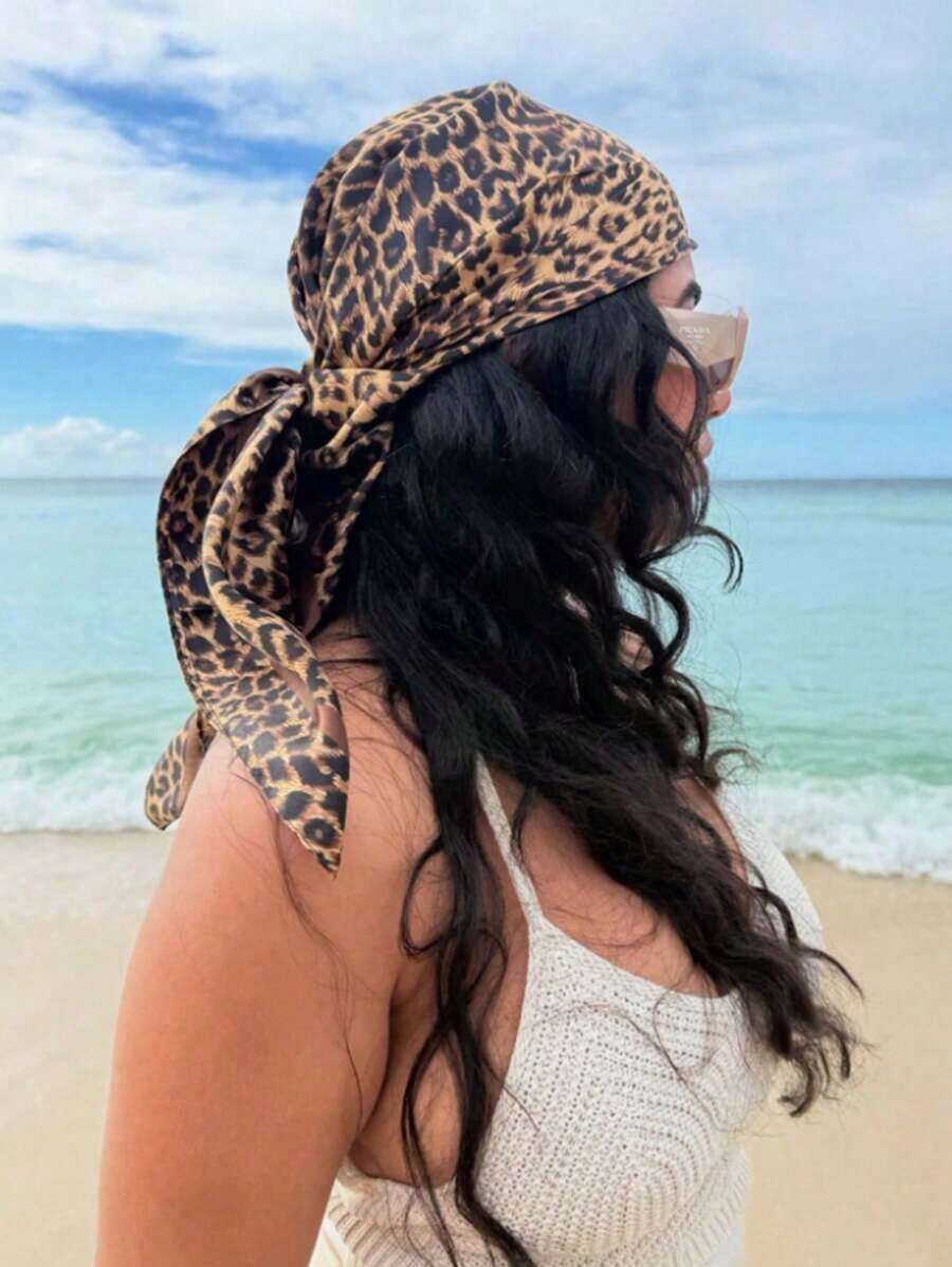 1pc Women's 90x90CM Leopard Print Satin Square Scarf, Fashion Bandana And Headscarf, Lightweight Satin-Feel Accessory, Ideal For Spring And Summer Outfits, Versatile Hair Scarf, Neck Wrap, And Chic Gift Idea For Daily Wear And Travel - Cà phê - Xem 1