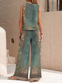 طقم ملابس علوية وبنطلون مطبوع بياقة مستديرة وخصر مطاطي مقاس كبير للنساء