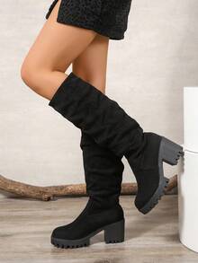 秋冬女士圆头粗跟仿麂皮褶皱黑色时尚长靴 - 高筒靴 - 坡跟厚底过膝长靴，复古风、休闲风、优雅风、通勤风、商务休闲风、派对风、性感风、西部风，可搭配紧身裤、休闲裤、打底裤、连衣裙。 - 黑色 - 查看 4