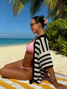 春夏翻领撞色条纹纽扣短袖开衫和针织短裤，适合海滩度假，炎热的夏日假期 - 黑色 - 查看 7