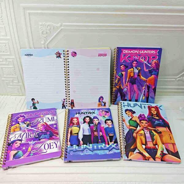 1 pieza Periférico de dibujos animados de KPOP, Cuaderno de bobina con aspecto atractivo y apuesto del grupo de caza de brujas A5, Periférico del grupo masculino, Pequeño regalo sorpresa, Para amigos y familiares, Estilo aleatorio