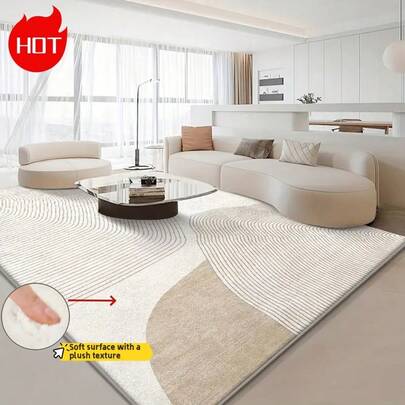 这款全新升级的地毯采用高密度950克/平方米规格，表面厚实柔软，显著提升了脚感舒适度。它具有优异的色牢度和耐磨性，底部还添加了防滑颗粒，增强了抓地力。浴室装饰