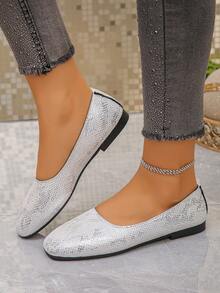 1 Pair Vintage Women's Slip-On Shoes, Embroidered Hollow Vamp, Rhinestone Flower Decor, Breathable Comfortable Soft Sole, Suitable For Parties, Dates, Dances, Parties, Casual, Beach, Resort, Indoor, Street, Campus Wear - Silver - View 6