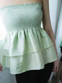 T110Cropped Elastic Blouse With Ruffle - Light Green - View 2