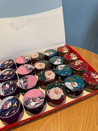 1-20 piezas/Caja Juego de velas de lata de Navidad al azar - Velas con diseños de árbol de Navidad, copo de nieve, hombre de jengibre, reno, Papá Noel, corona, manzana. Con mecha blanca moderna. Adecuado para Navidad, bodas, spas, iglesias y hogares. La opción ideal para Acción de Gracias y Navidad, el regalo perfecto para mejores amigos y mujeres. Decoración del hogar, decoraciones navideñas, decoración de la habitación, regalos de Navidad