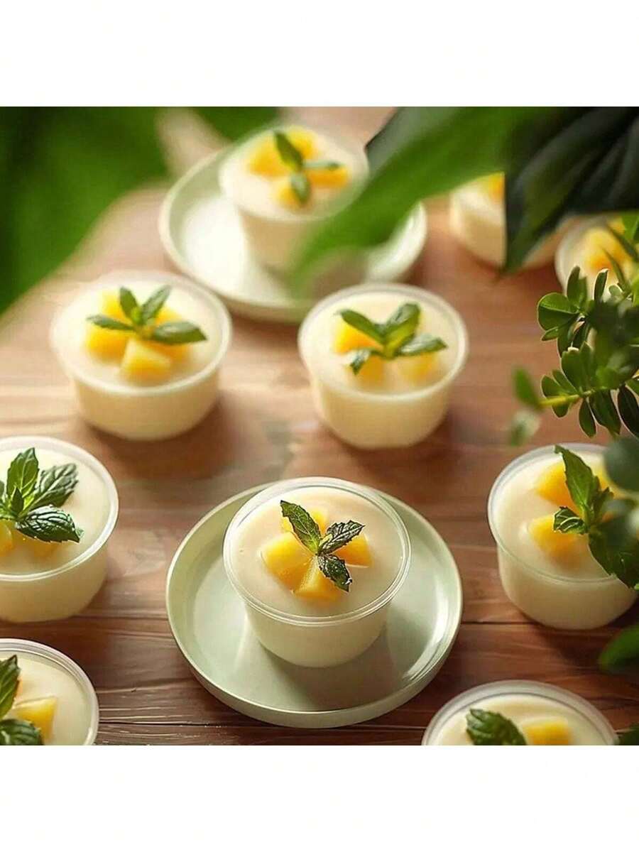 25/50 pièces Gobelets de fête réutilisables avec couvercles, convenant pour yaourt froid, gelée de noix de coco, bols d'avoine, tasses à dessert durables et incassables, boîtes à choux à la crème, contenants à dessert transparents, convenant pour Halloween, Noël et autres événements et fêtes, pour gâteaux, mousses, cupcakes, glaces, etc.