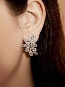 1 Paar wunderschöne Ohrstecker mit kubischem Zirkonia für Mädchen, ideal für tägliche Dekoration, Partyschmuck, Weihnachtsgeschenk