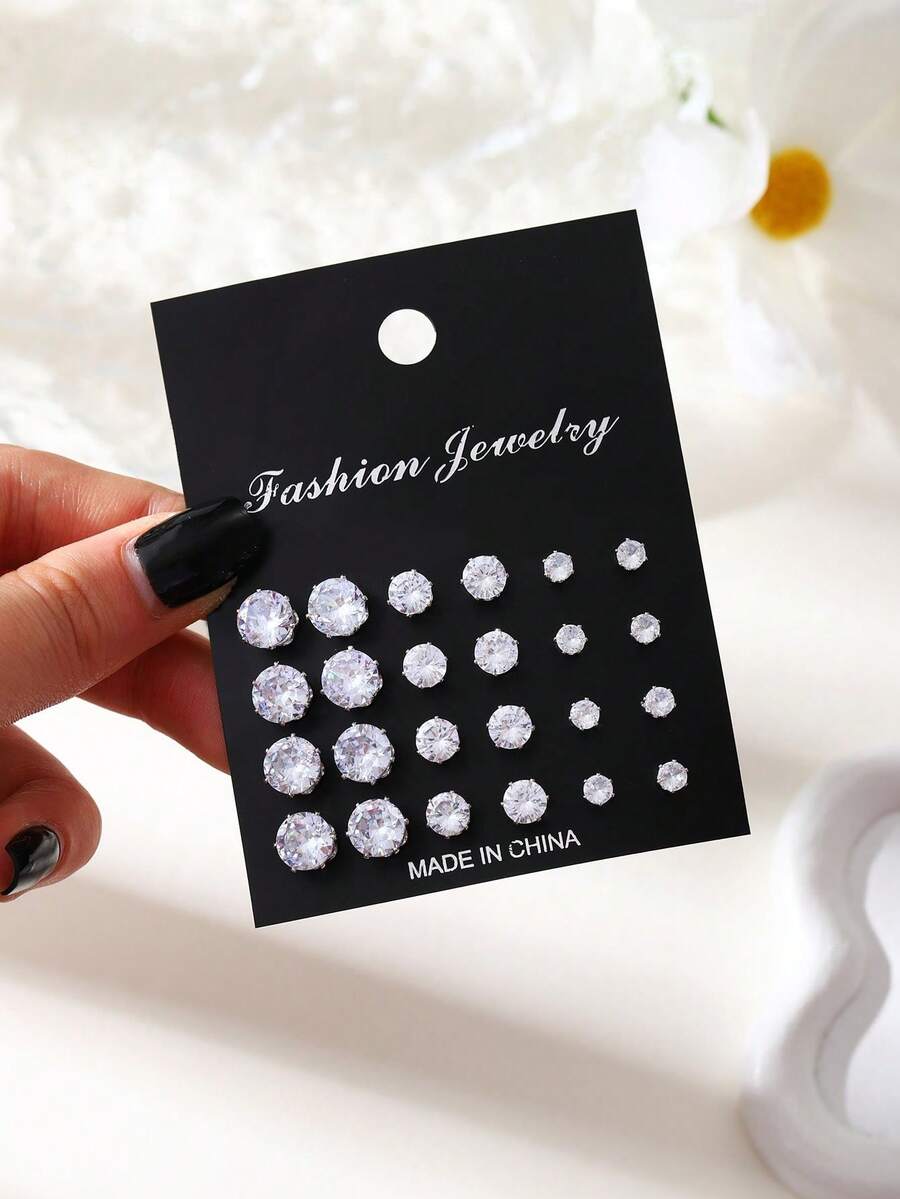 24 Stücke moderne minimalistische Ohrstecker, geeignet für den täglichen Gebrauch von Frauen, Geschenk für Freunde, Weihnachtsgeschenk