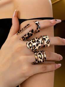 5pcs Creative Fashion Light Luxury Elegant Minimalist Geometric Leopard Print Rings For Women, Sisters, And Couples Perfect For Daily Wear, Dates, Parties, Holidays, Gifts, And Vacations