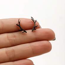 1Pair Of New Small Design Wishing Deer Antler Earrings, Fashionable, Fresh, Forest Style, Female Style, Simple, Stainless Steel, Elk Antlers, Men And Women's Models