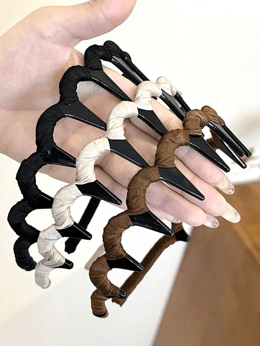 3 Stücke Set modische, elegante Damen-Haarbänder, schicke Streetwear, ideal für Strandurlaub, 13 cm breit, in Schwarz, Beige und Kaffeebraun. Vielseitig einsetzbar für Alltag, Make-up, Baden, Pendeln, Schule, Partys, Urlaub, als Geschenk oder Haarreif. Herbst-Accessoires.