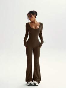 FWH Fashionable Outdoor Yoga, Pilates, Commuting, Dating, Layering Essential Item. This Stretchy Sexy Jumpsuit Features Ruched Butt Design, Lifting And Slimming, Removable Built-In Bra, Long Sleeves, Elegant Back Design, High-End Flared Leg, High-Waisted Tummy Control, Brightening And Radiant.