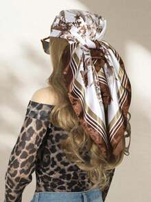 1pc Women's Geometric Satin Square Scarf – Fashionable Headband & Hairband, Elegant Bandana For Outdoor & Daily Wear, Perfect Valentine's Day Gift - 棕色 - 查看 1