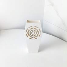 Gothic Style Vase, Holiday Decorative Vase, Spider Web Pattern Vase. Dried Flowers, Fresh Flowers, Decorative Flower Vase. Modern Home Decor Flower Vase, Suitable For Halloween Home Decor, Wedding Party, Living Room, Office, Bedroom And Dining Table Decoration Room Decor Glass Vase