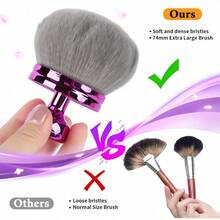 Pincel extra grande para maquiagem corporal, ideal para autobronzeador, maquiagem para pernas e mistura de bronzeador. O pincel kabuki de cabeça larga de 90 mm proporciona uma aplicação mais uniforme e bonita. Também é ideal para aplicar protetor solar no rosto e nas costas, aplicar autobronzeador nas costas e misturar bronzeador. Pode ser usado seco ou molhado, sendo adequado para fisiculturistas e mulheres. Pode ser usado como pincel para base, corretivo, blush, contorno, pó ou blush.