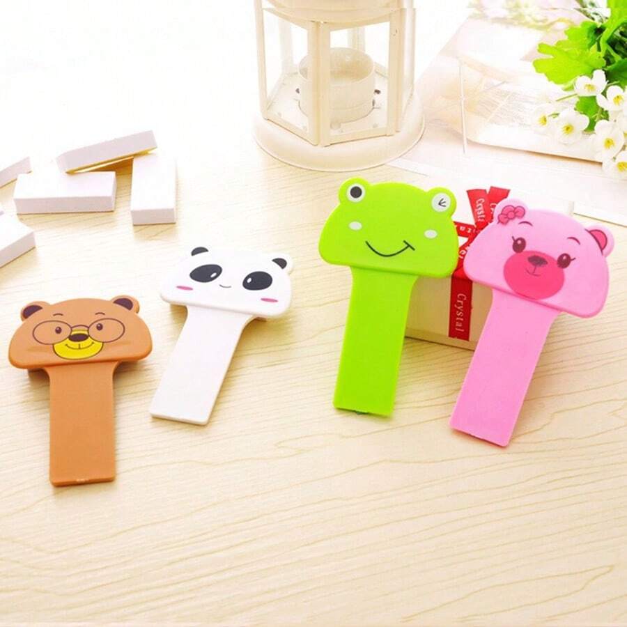 [Toilet Accessories]Toilet Lid Lifter Handle With Strong Adhesive, Cute Cartoon Style Sanitary Lever Helper For Toilet Seat, No Drill Stick-On Pull Up Handle, Bathroom Hygiene Helper For Home Kids - Green - View 1