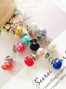 10 perlenähnliche Kunststoffknöpfe - nahtlose verstellbare Knöpfe, glatte kugelförmige tiefblaue/schwarz-weiße/beige dekorative Verschlüsse, geeignet für Hemden, Kleider, Jacken, Hemden - langanhaltend und einfach zu verwenden (10), blinkende Knöpfe an Kleidung, elegante und flache Knöpfe an Kleidung, Basteldekorationsknöpfe, dünne Knöpfe an Strickjacken, Knöpfe für Damenmäntel Weihnachtsgeschenk