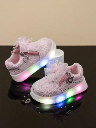 1 Pair Cute Baby LED Light Up Sneakers, Princess Shoes, Beaded Bow Low-Top Shoes For Baby Girls