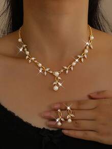 花朵珍珠项链耳环首饰套装，优雅新娘配饰，适合婚礼季和情人节佩戴 - 金色 - 查看 2