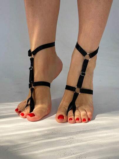 1 pezzo Catena per piedi sexy nera da donna, decorazione alla moda per caviglia, regolabile, sintetica, carina e punk, stile gotico, cinturino per caviglia, adatto per feste, balli e Ognissanti