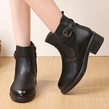 1 paire de bottes courtes pour femmes de style occidental à boucle de couleur unie avec fermeture éclair latérale, chaudes pour les vacances et l'hiver - Noir - Voir 16