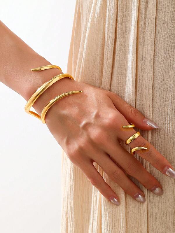 European & American Cross-Border Fashionable Elegant Metal Hollow Line 3-Layer Wrapped Open Ring & Bracelet Set For Women