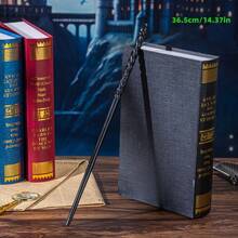 Warner Bros Varita mágica de Harry Potter, Varina de mago para actuaciones en el escenario, Accesorios perimetrales de películas de Potter con núcleo metálico, mejora la durabilidad y la actuación anti-rotura [Garantía genuina] - Varitas de la profesora McGonagall, Varillas de Hermione, Perfectamente adecuadas para fiestas navideñas, actuaciones teatrales, accesorios de cosplay, colección y regalos