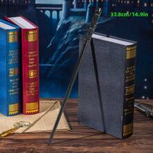 Warner Bros Varita mágica de Harry Potter, Varina de mago para actuaciones en el escenario, Accesorios perimetrales de películas de Potter con núcleo metálico, mejora la durabilidad y la actuación anti-rotura [Garantía genuina] - Varitas de la profesora McGonagall, Varillas de Hermione, Perfectamente adecuadas para fiestas navideñas, actuaciones teatrales, accesorios de cosplay, colección y regalos