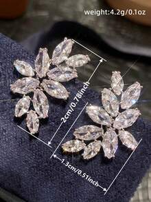 1 Paar wunderschöne Ohrstecker mit kubischem Zirkonia für Mädchen, ideal für tägliche Dekoration, Partyschmuck, Weihnachtsgeschenk