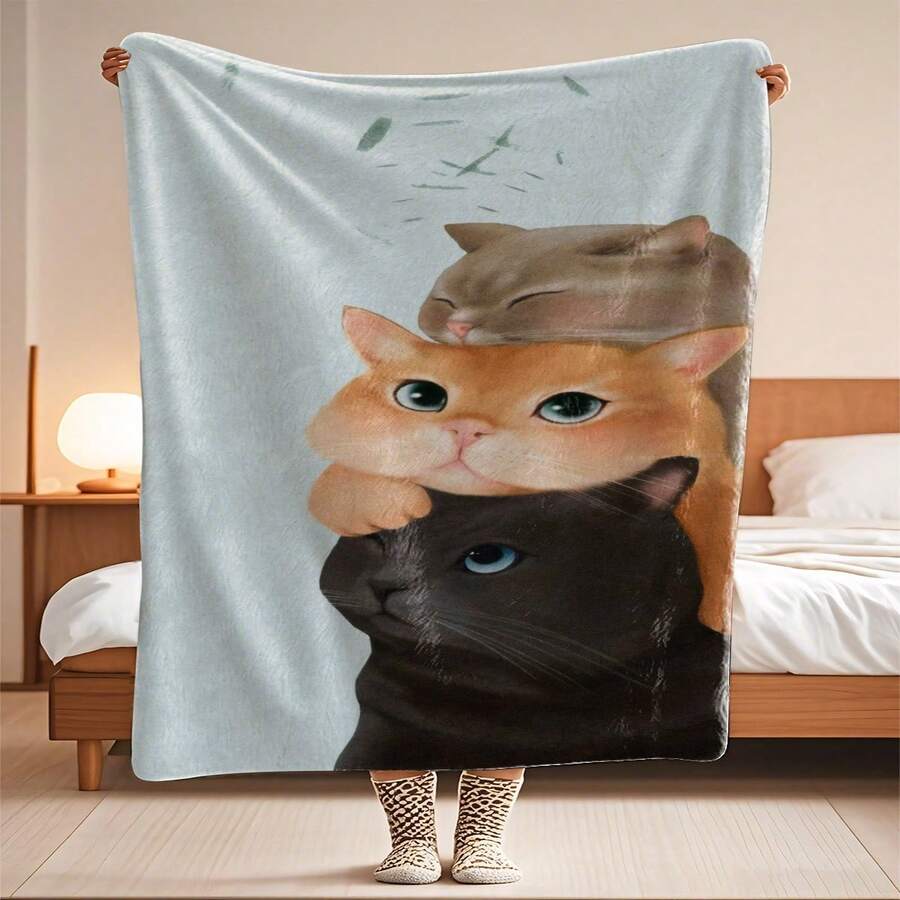 1 pezzo Piccolo Osmanto Comoda Leggera Piuma Tessile Dolce Gatto Impilabile Arhat Coperta Confortevole Questi Tre Gatti Sono Rispettivamente Neri, Arancioni E Beige Chiari. Si Impilano Insieme In Forma Di Arhat Impilabili. Ogni Gatto Mostra Espressioni E Posture Diverse. La Fibra Di Poliestere Non Si Scolora Facilmente, È Facile Da Pulire E Si Asciuga Rapidamente. Ha Una Buona Capacità Di Isolamento Termico E Può Intrappolare Efficacemente L Aria E Fornire Calore