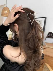 1pc Valentine's Day Metal Heart Clip Minimalist Textured Metal Hair Claw Barrette Hair Accessory, Silver - Silver - View 6