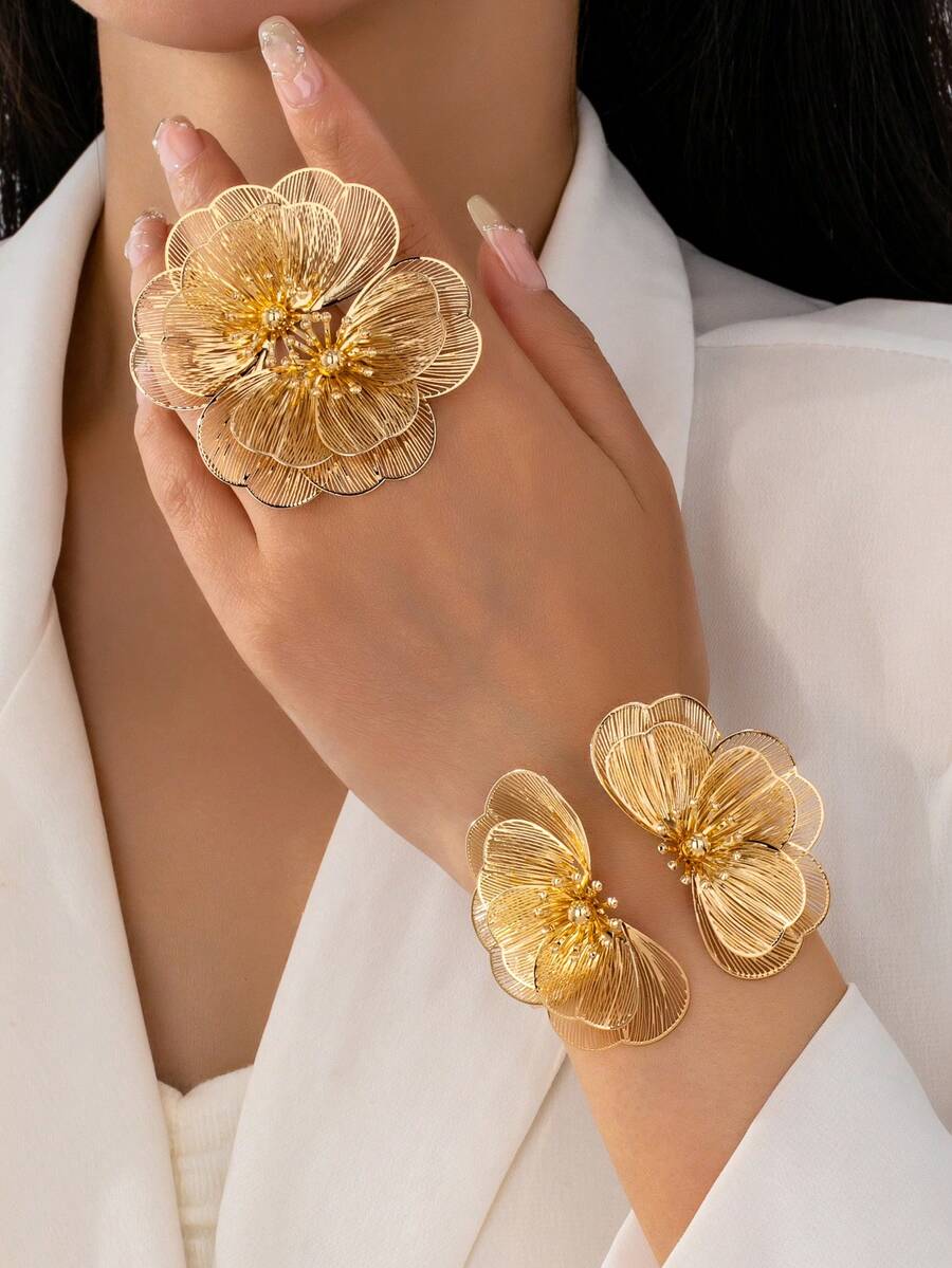 Set de pulsera y anillo con colgante de flor hueca con textura metálica dorada elegante, adecuado para atuendos diarios, de fiesta y de vacaciones de mujeres - Amarillo Oro - Ver 1