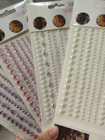 1-4 feuilles d'autocollants de perles auto-adhésifs à dos plat pour l'artisanat, les cheveux, le visage, le maquillage, les ongles, les téléphones portables, le scrapbooking et la décoration, en forme de cœur et d'étoile