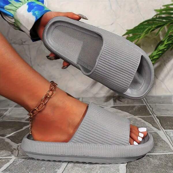 All-Season Fashionable Minimalist Striped Indoor/Outdoor Bathroom Non-Slip Slippers, Thick EVA Sole, Quiet, Durable, Non-Slip, Odorless, Breathable, Lightweight & Comfortable For Home Wear, Unisex Couples Casual, Shower, Leisure, Holiday Beach Slippers, Fully Matching Footwear.