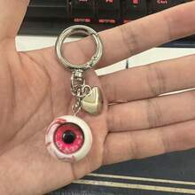 1个怪异树脂眼球钥匙扣 - 哥特风和另类风格爱好者的独特礼物 - 万圣节惊悚礼品袋挂饰，可作为汽车、老师、朋友、姐妹的礼物创意 - 彩色 - 查看 17