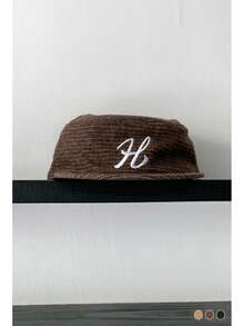 Vintage British Embroidered Letter Casual Versatile Flat Top Baseball Cap, Unisex Small Face Brimmed Hat - Multicolor - View 13