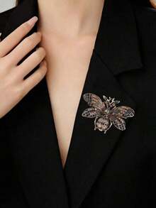 "Fashionable & Elegant Colorful Rhinestone Butterfly Brooch, Sparkling Pin For Party & Casual Occasions, Versatile Office Shirt & Jacket Jewelry, Perfect Christmas & Halloween Gift" - 銅色 - 查看 3