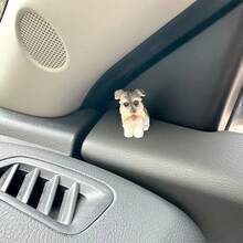 1 Piece 3D Three-Dimensional Schnauzer Cute Dog Car Interior Decoration, Car Dashboard Ornament, Car Personalized Decoration, Very Cute Schnauzer Cute Dog Decoration, Suitable Car Interior, Office Desk, Living Room, Home Decoration, Easy To Install, Halloween Surprise, Suitable Various Scenarios, Exquisite, Friends, Classmates, Surprise. - 1個 - 查看 4