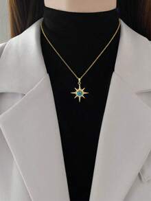 Luksusowy i elegancki naszyjnik z wisiorkiem w kształcie gwiazdy ze stali nierdzewnej dla kobiet