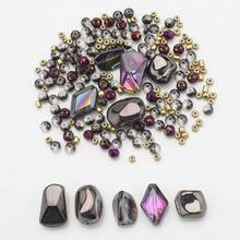 210 piezas de cuentas de vidrio, cuentas retorcidas, cuentas de rombos puntiagudos, cuentas planas, cuentas pequeñas, cuentas sueltas chapadas, materiales para hacer joyas DIY para encantos de teléfono, collares, aretes, llaveros, bolsos